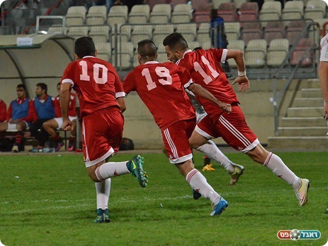 ורץ לחגוג (אבי רביבו)